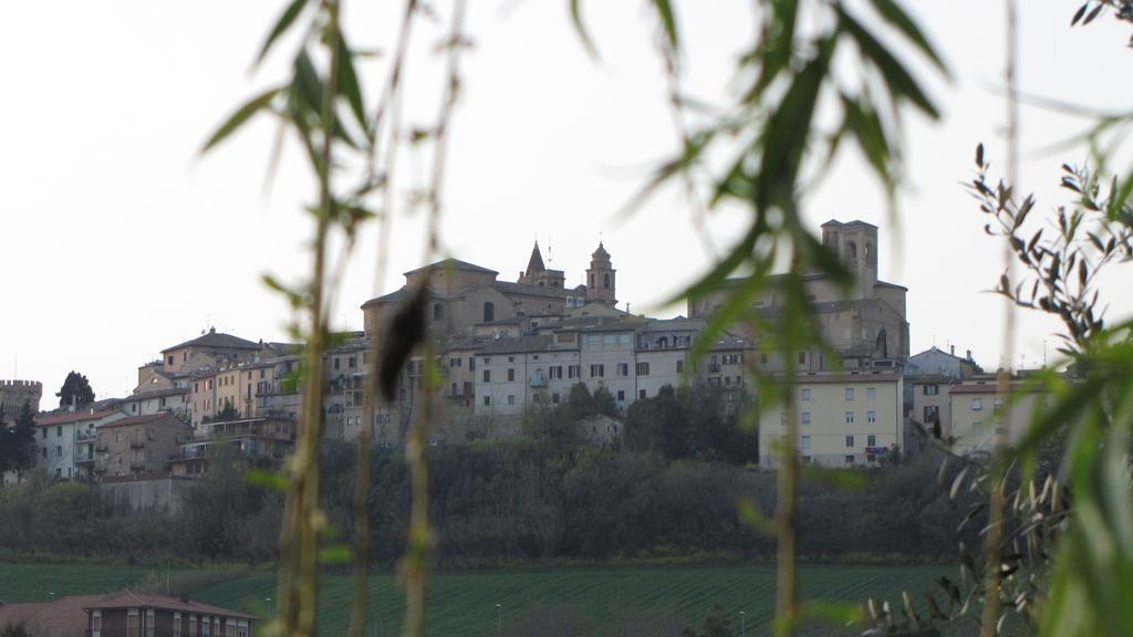 Bed And Breakfast Aratro & Rosmarino Civitanova Marche Exterior foto