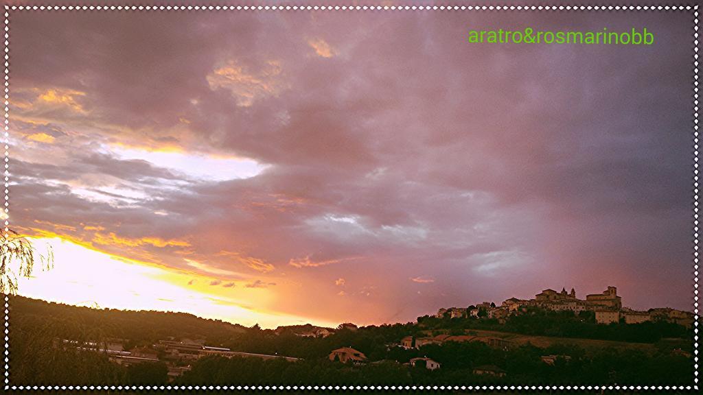 Bed And Breakfast Aratro & Rosmarino Civitanova Marche Quarto foto